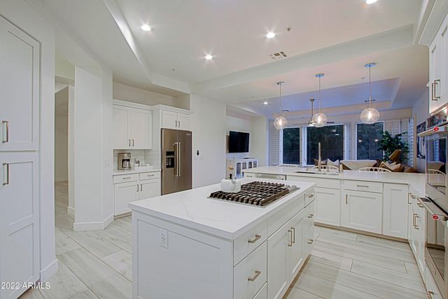 11239 E SOUTHWIND Lane, Scottsdale, AZ 85262