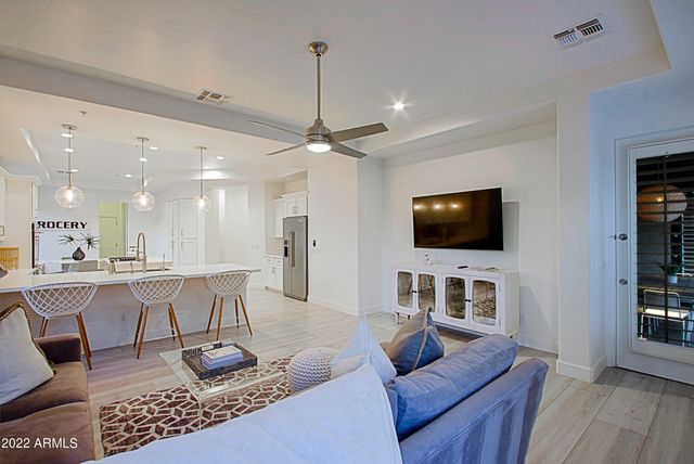 11239 E SOUTHWIND Lane, Scottsdale, AZ 85262