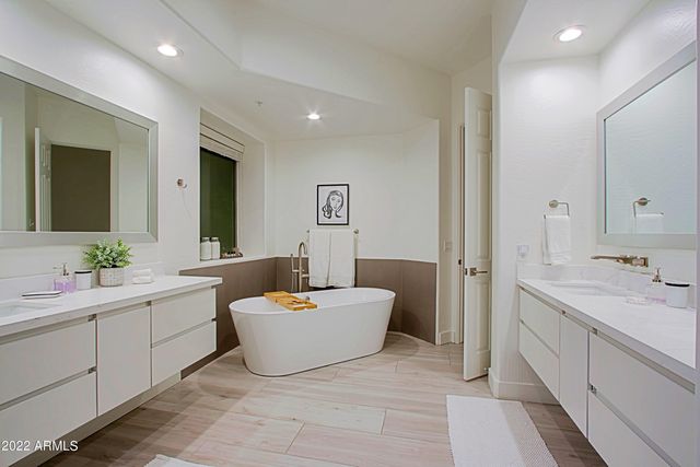 11239 E SOUTHWIND Lane, Scottsdale, AZ 85262