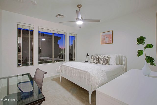 11239 E SOUTHWIND Lane, Scottsdale, AZ 85262