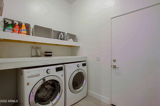 11239 E SOUTHWIND Lane, Scottsdale, AZ 85262