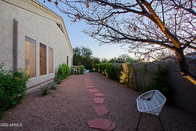 11239 E SOUTHWIND Lane, Scottsdale, AZ 85262