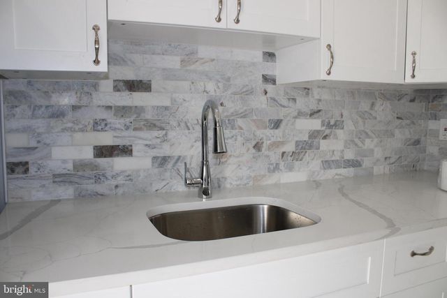 1039 BARKER ROAD, Sharon Hill, PA 19079