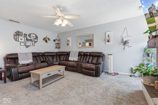 1325 Pamela Drive, Franklin, IN 46131