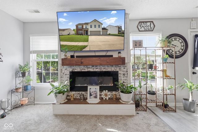 1325 Pamela Drive, Franklin, IN 46131