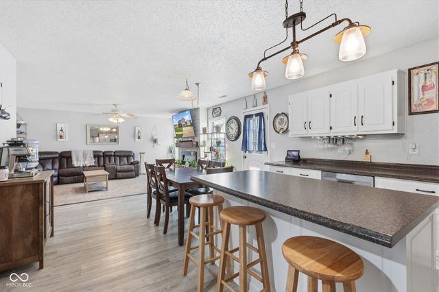 1325 Pamela Drive, Franklin, IN 46131