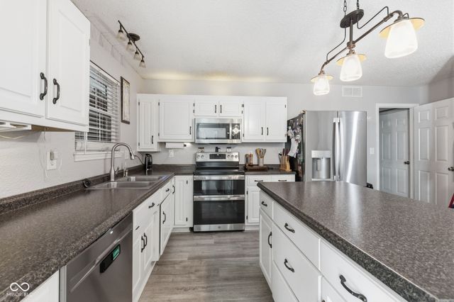1325 Pamela Drive, Franklin, IN 46131