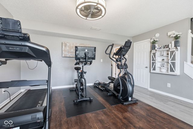 1325 Pamela Drive, Franklin, IN 46131