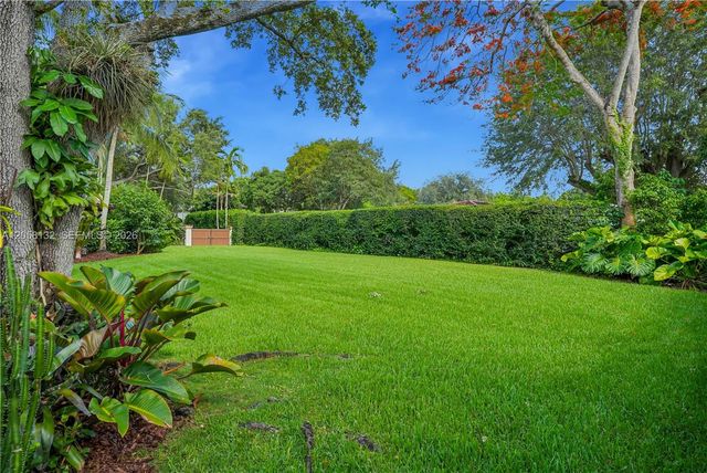 7400 SW 81st Ave, Miami, FL 33143
