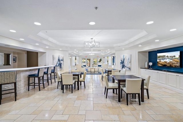 221 Ocean Grande Boulevard 407, Jupiter, FL 33477