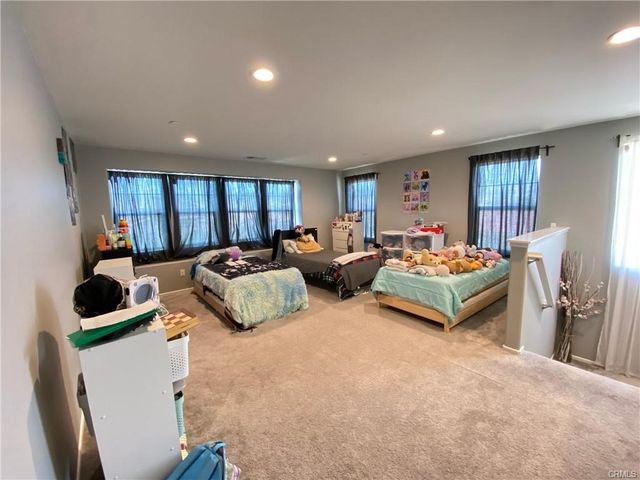 6131 W J9, Lancaster, CA 93536