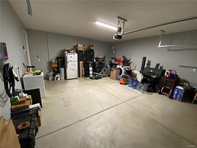 6131 W J9, Lancaster, CA 93536