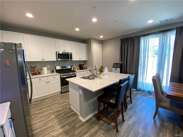 6131 W J9, Lancaster, CA 93536