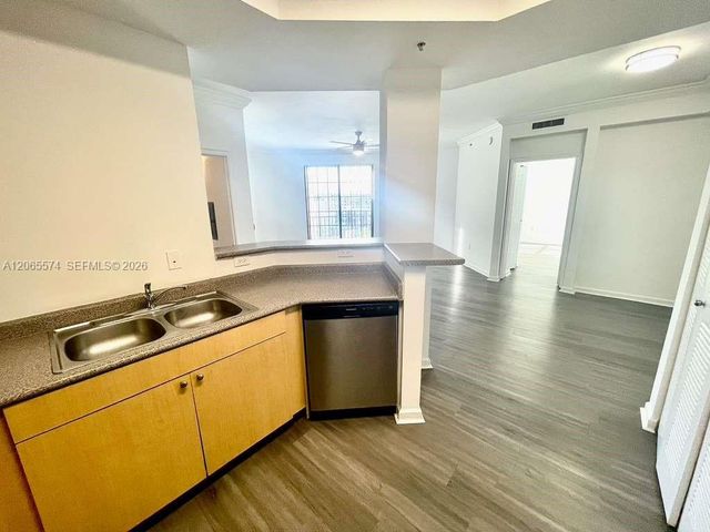 1919 Van Buren St 818A, Hollywood, FL 33020