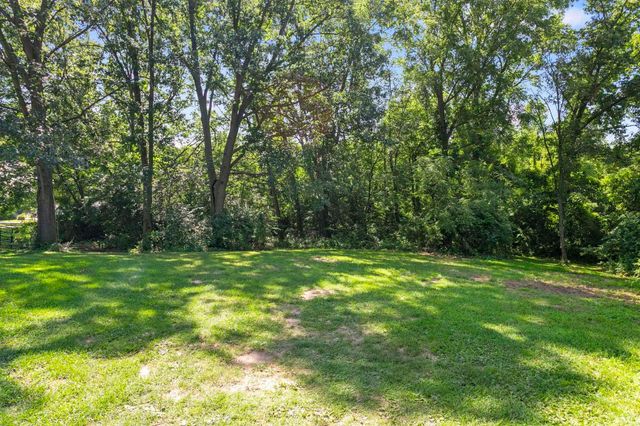 53897 County Road 7 Road, Elkhart, IN 46514