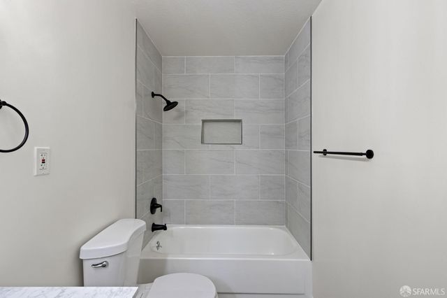 1461 Broadway Street 205, San Francisco, CA 94109