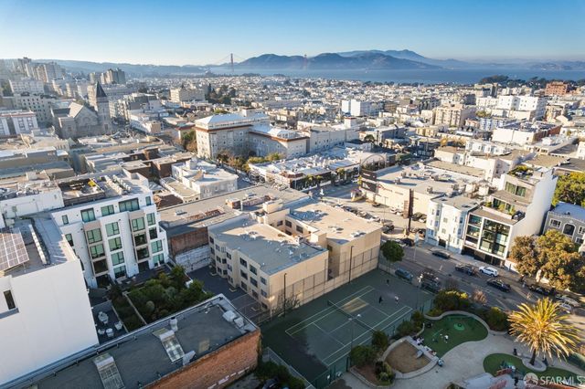 1461 Broadway Street 205, San Francisco, CA 94109