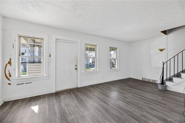 47 Birch Place, Buffalo, NY 14215