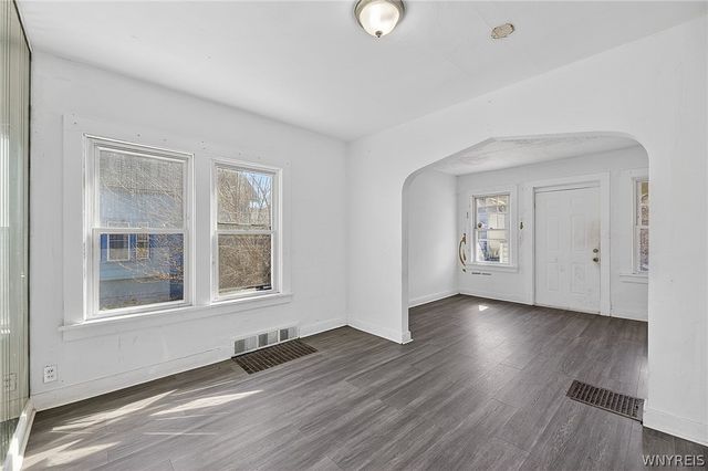 47 Birch Place, Buffalo, NY 14215