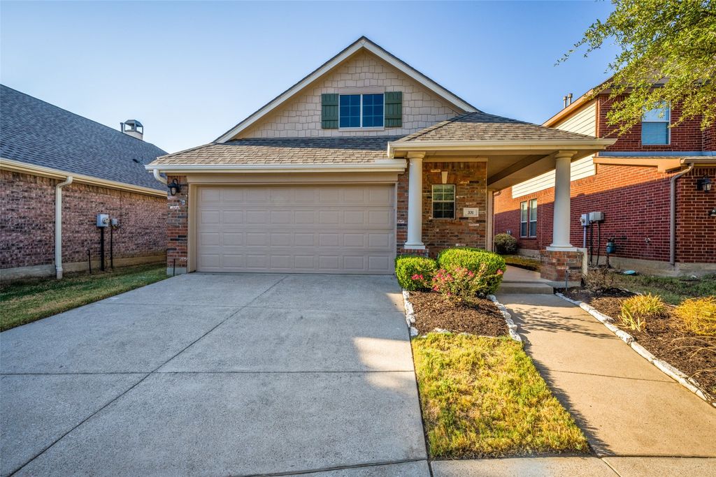 331 Clifton Circle, Lantana, TX 76226 — exterior