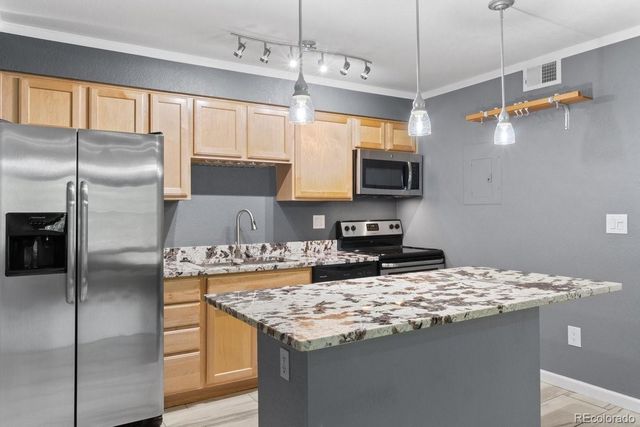 9130 E Arbor Circle K, Englewood, CO 80111