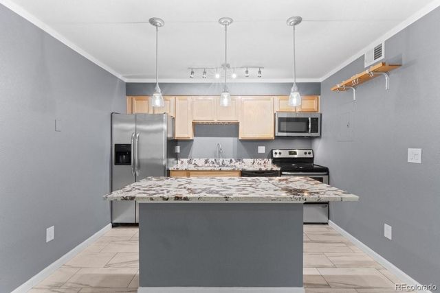 9130 E Arbor Circle K, Englewood, CO 80111