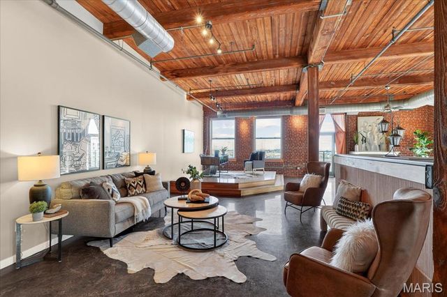 703 N 13th Street 505, St Louis, MO 63103