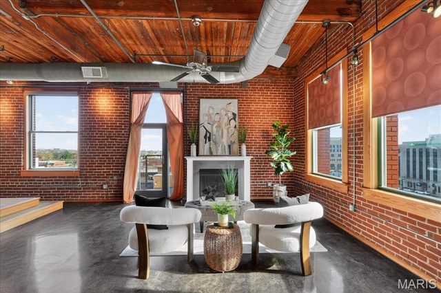 703 N 13th Street 505, St Louis, MO 63103