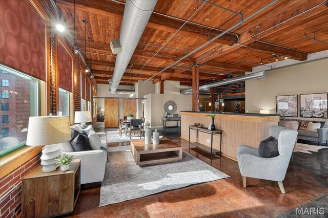 703 N 13th Street 505, St Louis, MO 63103