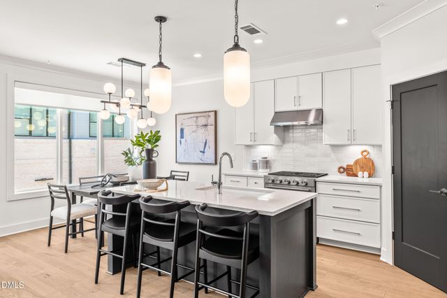 805 Niantic Street, Cary, NC 27511