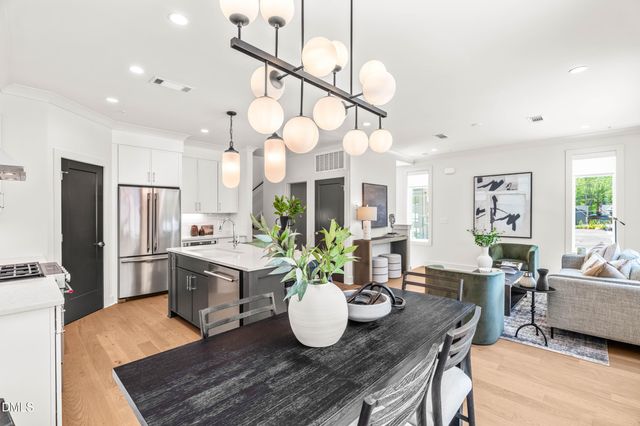 805 Niantic Street, Cary, NC 27511