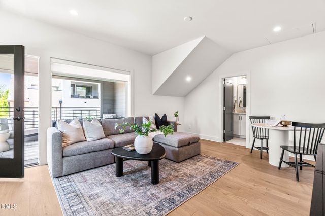 805 Niantic Street, Cary, NC 27511