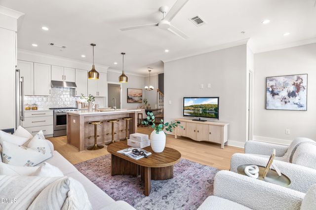 805 Niantic Street, Cary, NC 27511