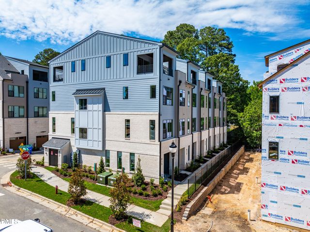 805 Niantic Street, Cary, NC 27511