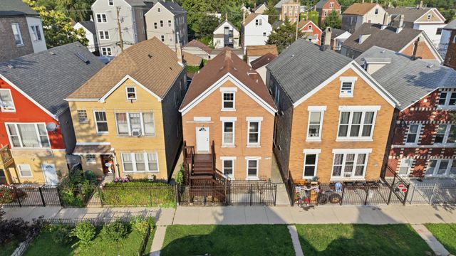 2333 S Whipple Street, Chicago, IL 60623