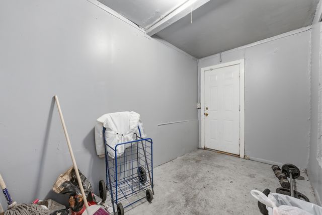 2333 S Whipple Street, Chicago, IL 60623