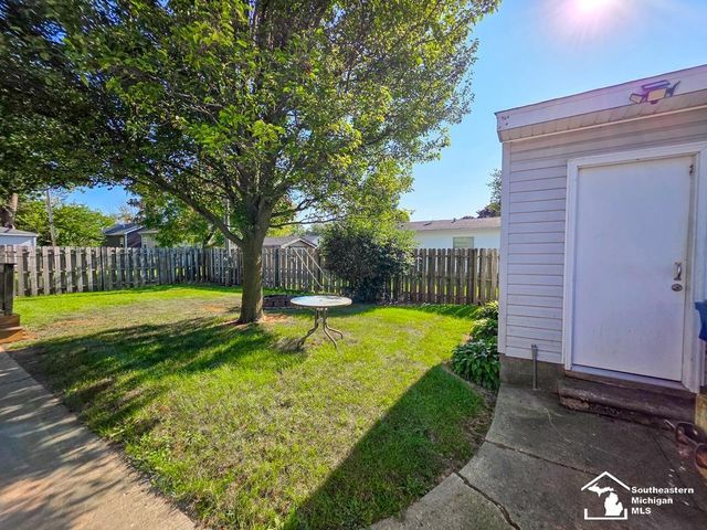 4393 5th Street, Newport, MI 48166