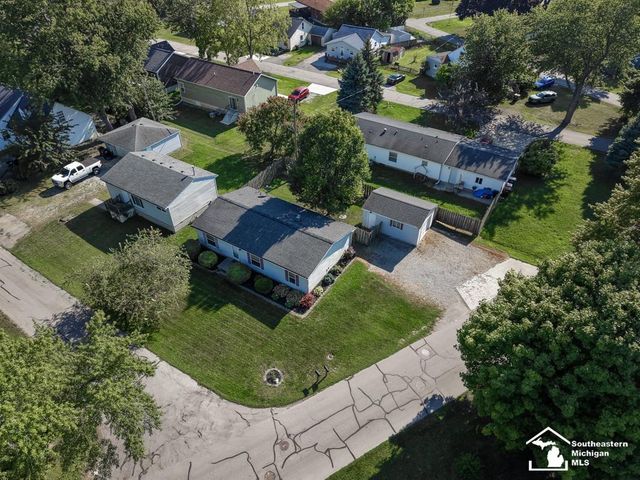 4393 5th Street, Newport, MI 48166