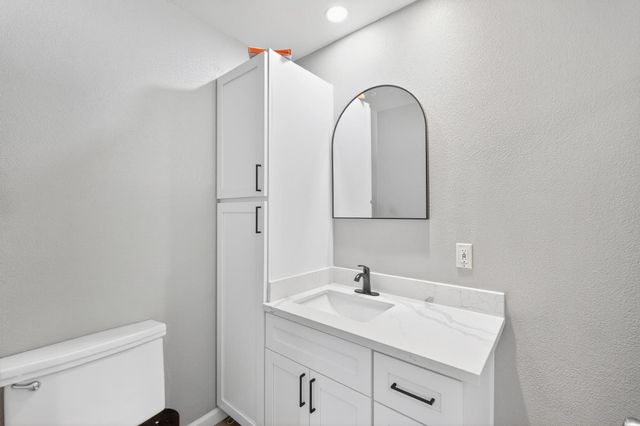 26 W Fargo St, Stockton, CA 95204