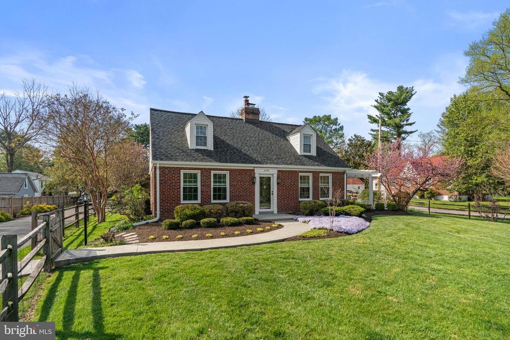 Image 1 of property listing at 4356 COLUMBIA RD, Ellicott City, MD 21042