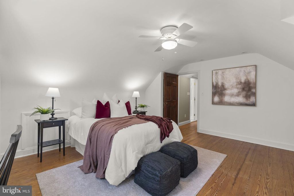 Image 20 of property listing at 4356 COLUMBIA RD, Ellicott City, MD 21042