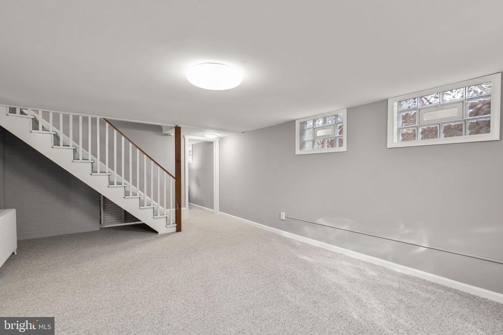 Image 28 of property listing at 4356 COLUMBIA RD, Ellicott City, MD 21042