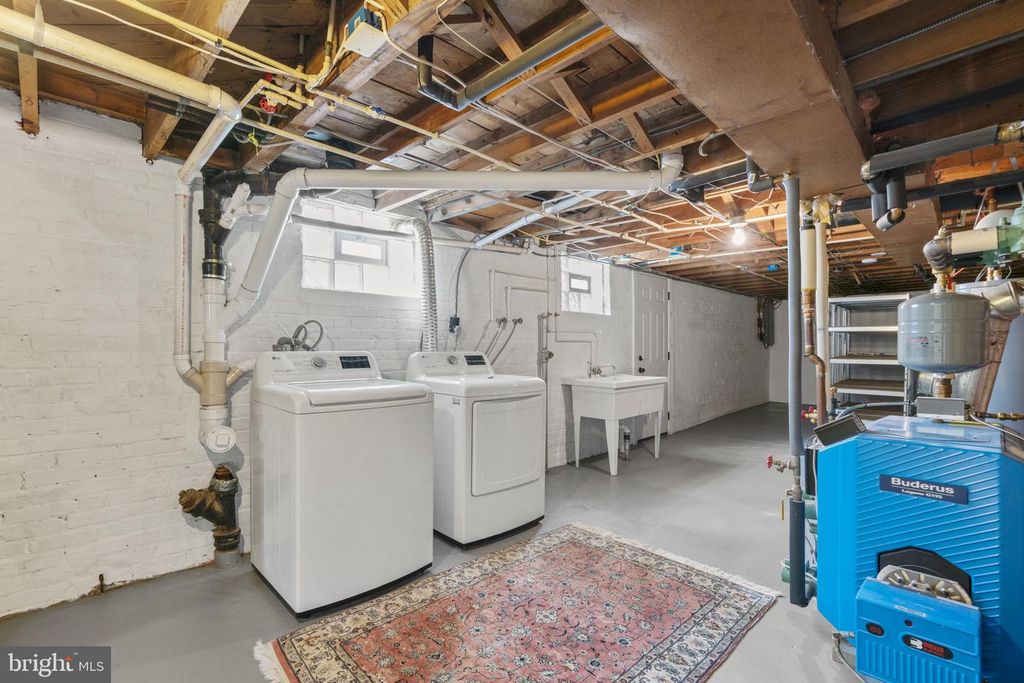 Image 30 of property listing at 4356 COLUMBIA RD, Ellicott City, MD 21042