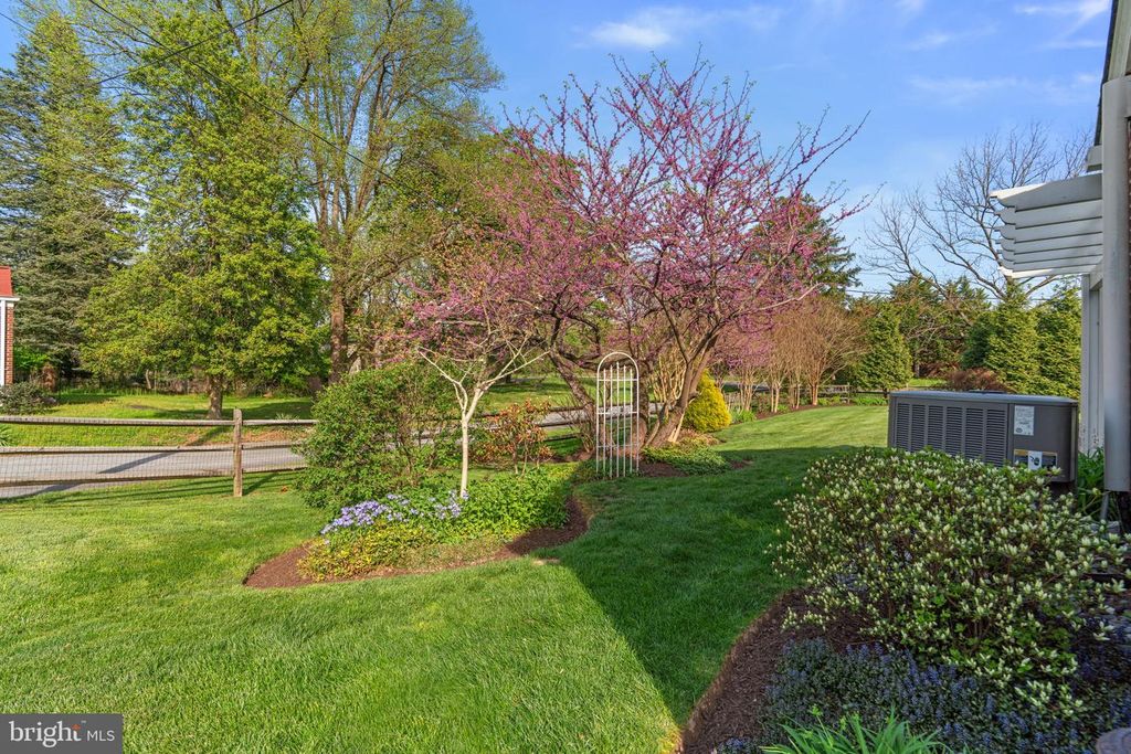 Image 42 of property listing at 4356 COLUMBIA RD, Ellicott City, MD 21042