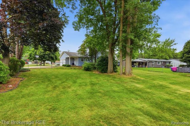 4375 Esta Drive, Flint, MI 48506