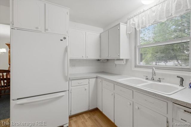 4375 Esta Drive, Flint, MI 48506