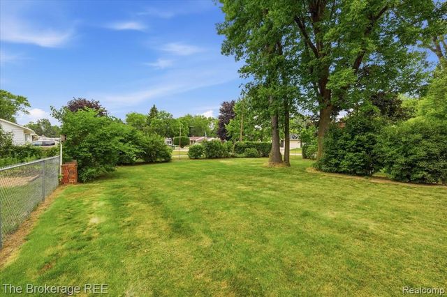4375 Esta Drive, Flint, MI 48506