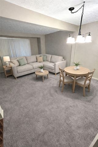 115 Saxonwald Ln, Castle Shannon, PA 15234