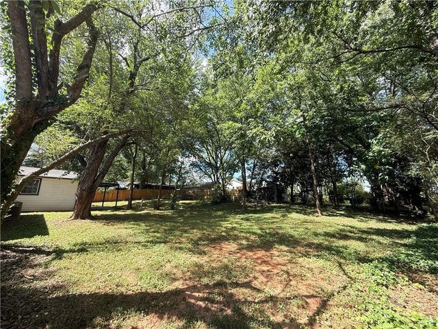 980 Hilltop Court, Lawrenceville, GA 30045