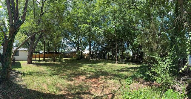 980 Hilltop Court, Lawrenceville, GA 30045